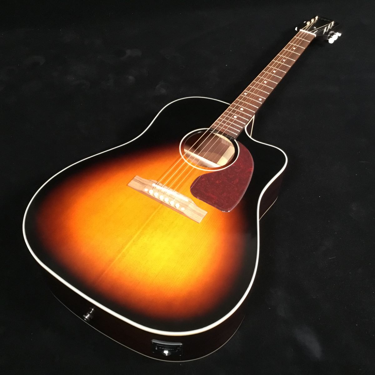 EpiphoneMasterbilt J-45 EC