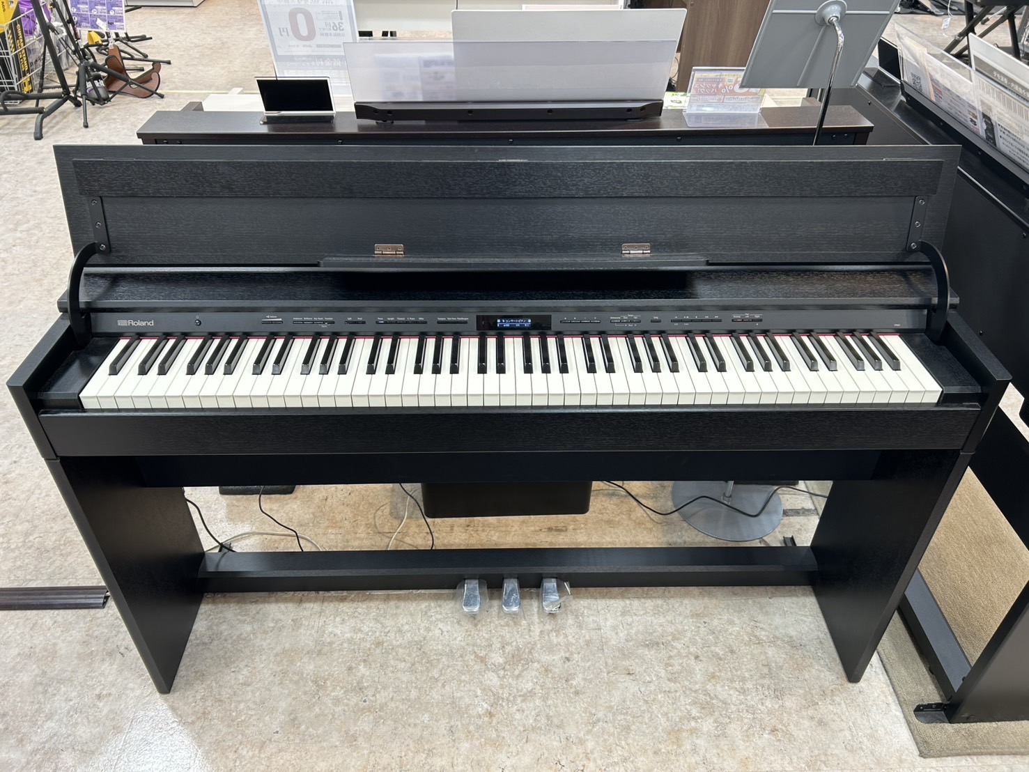 Roland DP603-CBS¥154,000(税込)