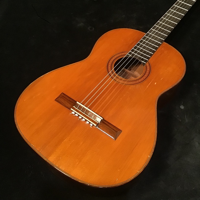 中出敏彦中古 クラシックギター(名称不明)