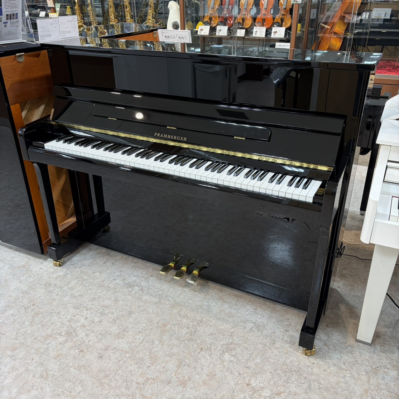 アップライトピアノPV115(BP)