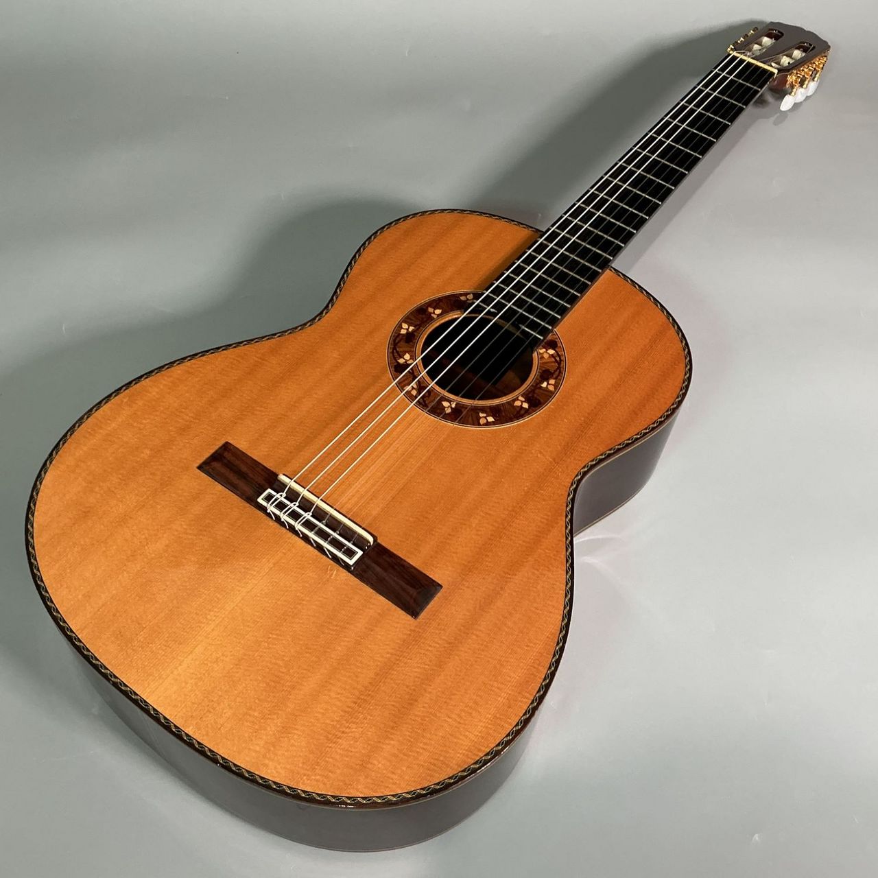 Takamine中古 TGL8-S