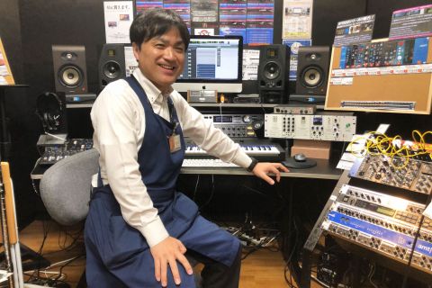 スタッフ写真 店長 多田