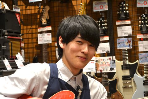 スタッフ写真 アンプ 弦 デジタル 清川