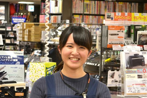 スタッフ写真 河田