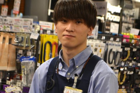 スタッフ写真 菅野