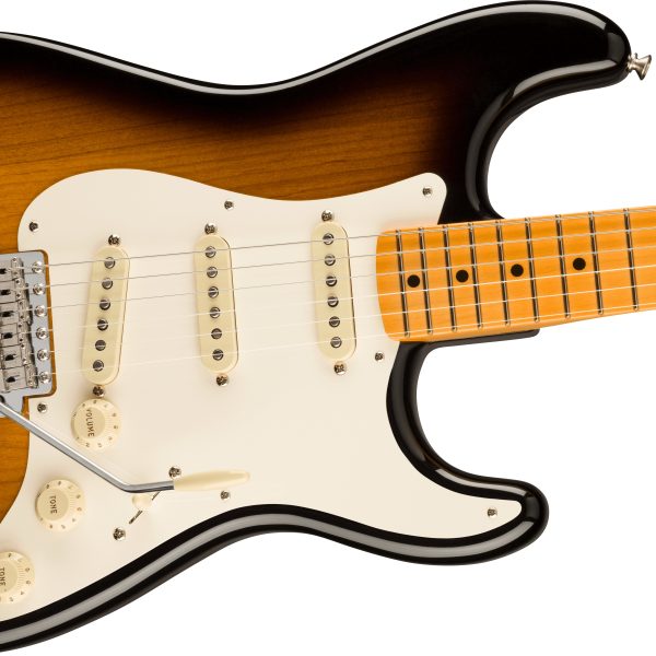 American Vintage II 1957 Stratocaster®, Maple Fingerboard, 2-Color Sunburst 313,500円（税込）11月初旬入荷予定