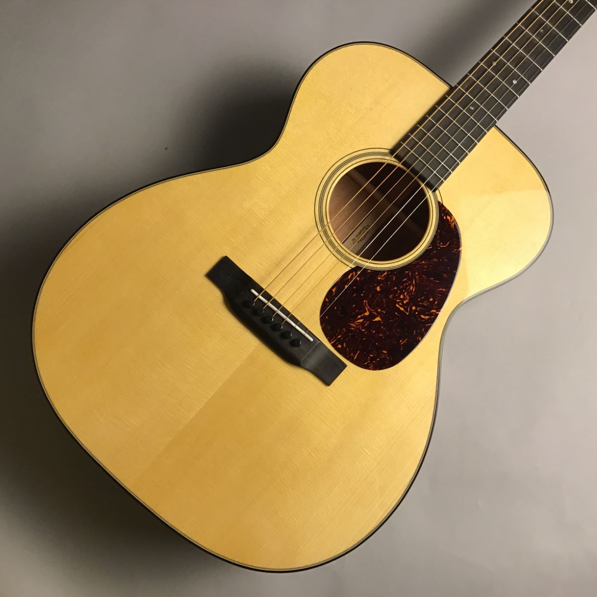 Martin000-18 Standard