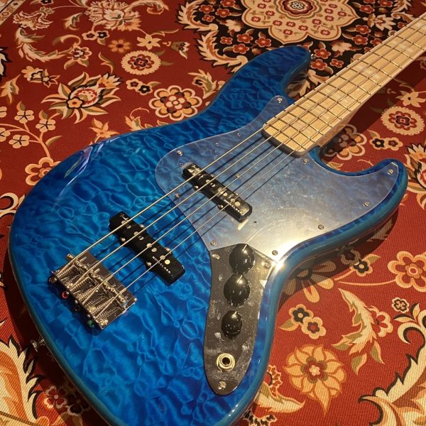 Fender FSR Made in Japan Traditional II 70s JazzBass<br />
<br />
¥151,470<br />
<br />
<br />
