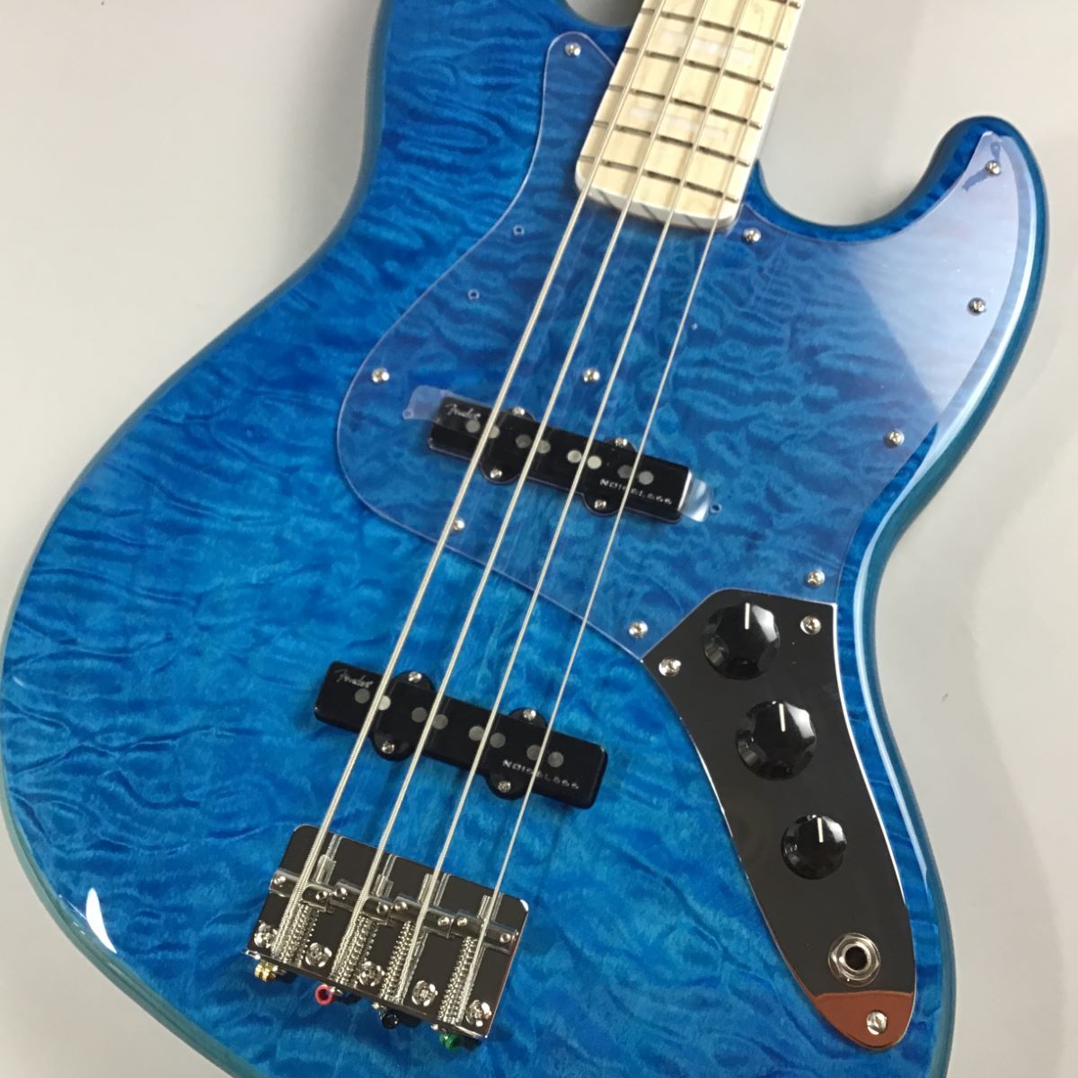 Fender FSR Made in Japan Traditional II 70s JazzBass Carribian Blue Trans