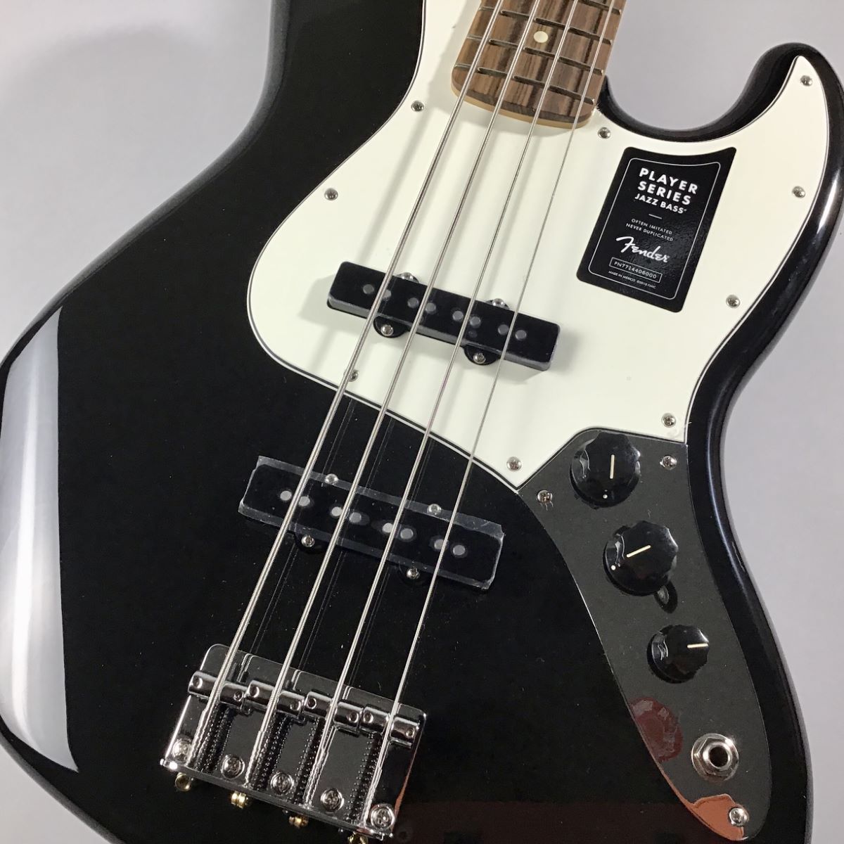 Fender Player Jazz Bass, Pau Ferro Fingerboard, Black