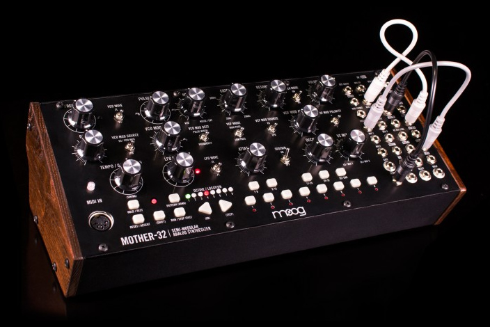 moog MOTHER-32