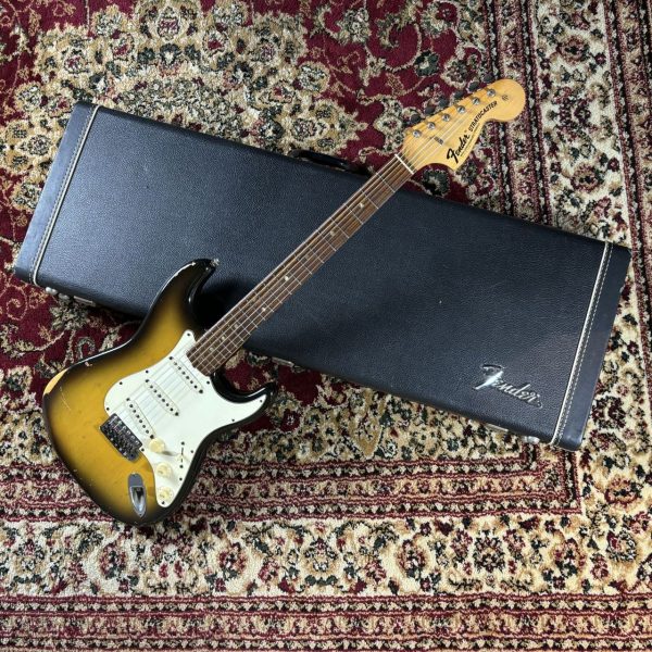 Fender<br />
1970 Stratocaster Sunburst/Rosewood フェンダー 【ヴィンテージ】 <br />
￥ 2,024,000 税込