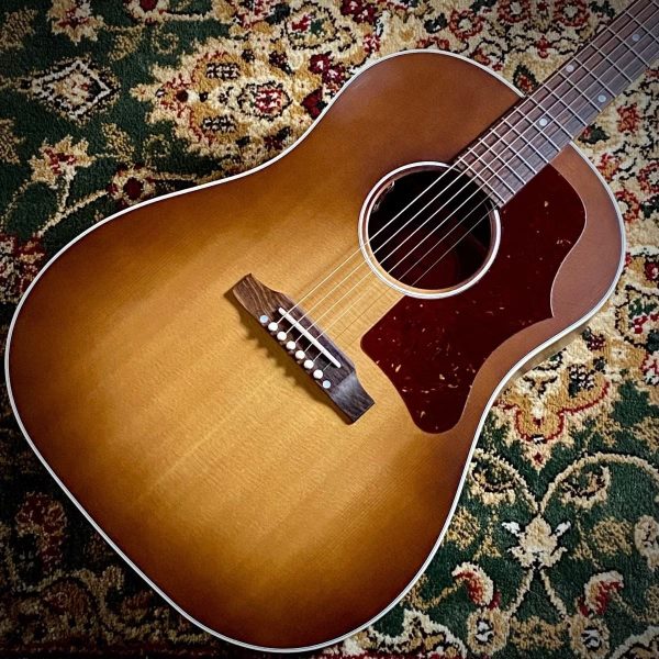 Gibson 【プレミアムアウトレット！】J-45 Faded<br />
￥ 267,300 税込