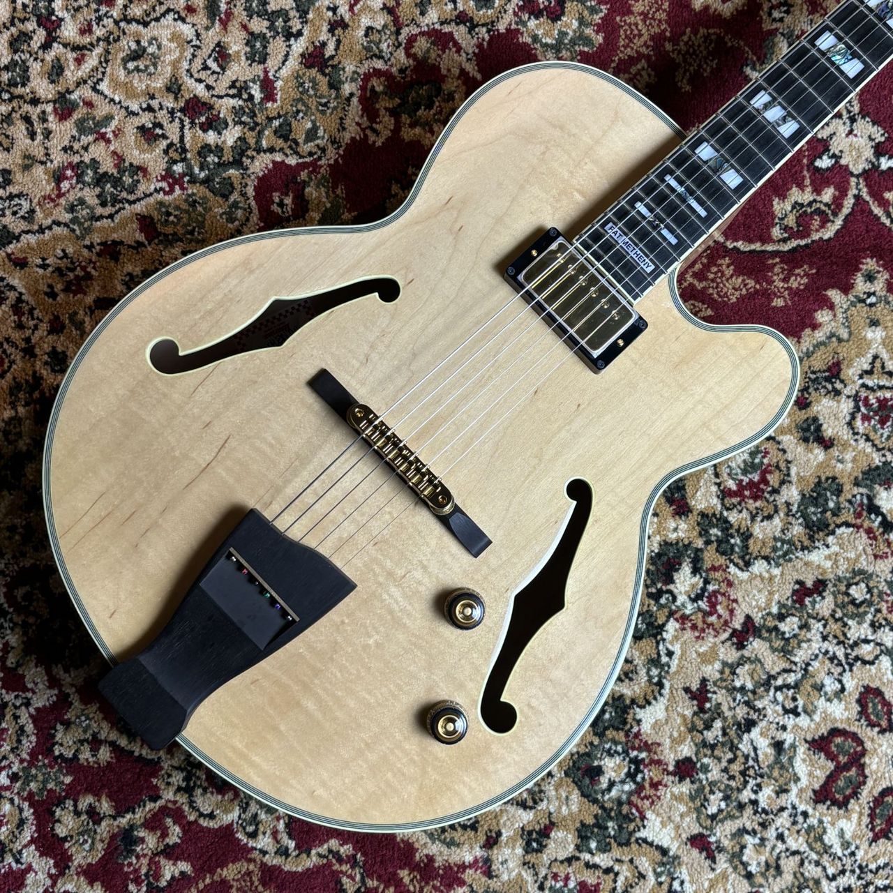 Ibanez PM200 NT パットメセニーモデル 