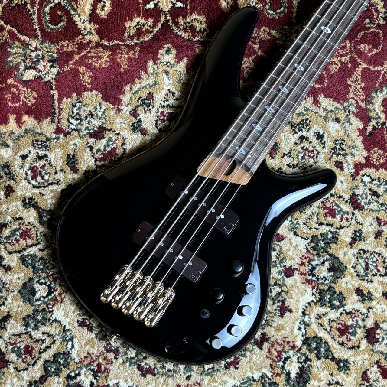 5弦ベースIbanez:SR3505
