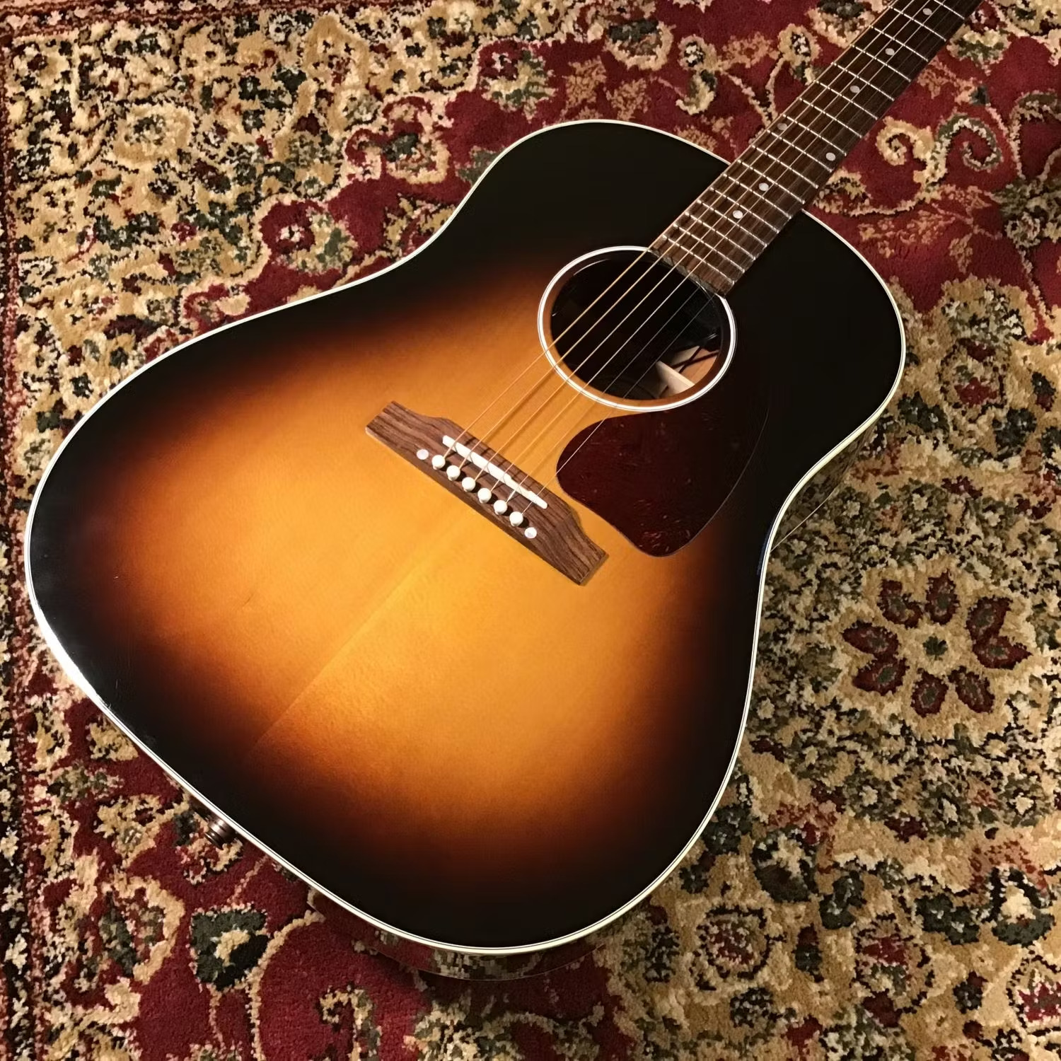 GibsonJ-45 Standard VS