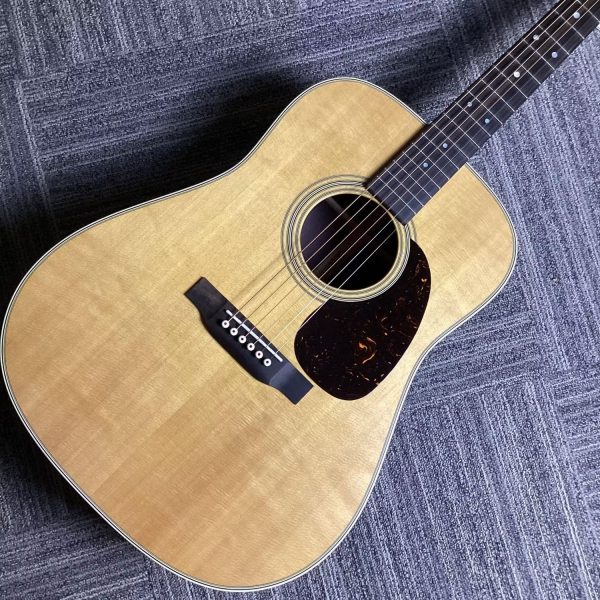 Martin：D-28 Satin<br />
微細なトップ割れ有りのため、通常価格￥495,000(税込)→￥445,500(税込)<br />
