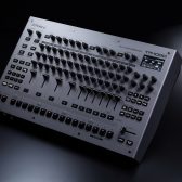【リズムマシン】Roland TR-1000　Rolandの技術を集約させた化物スペックのリズムマシンが登場！&イベント・予約情報
