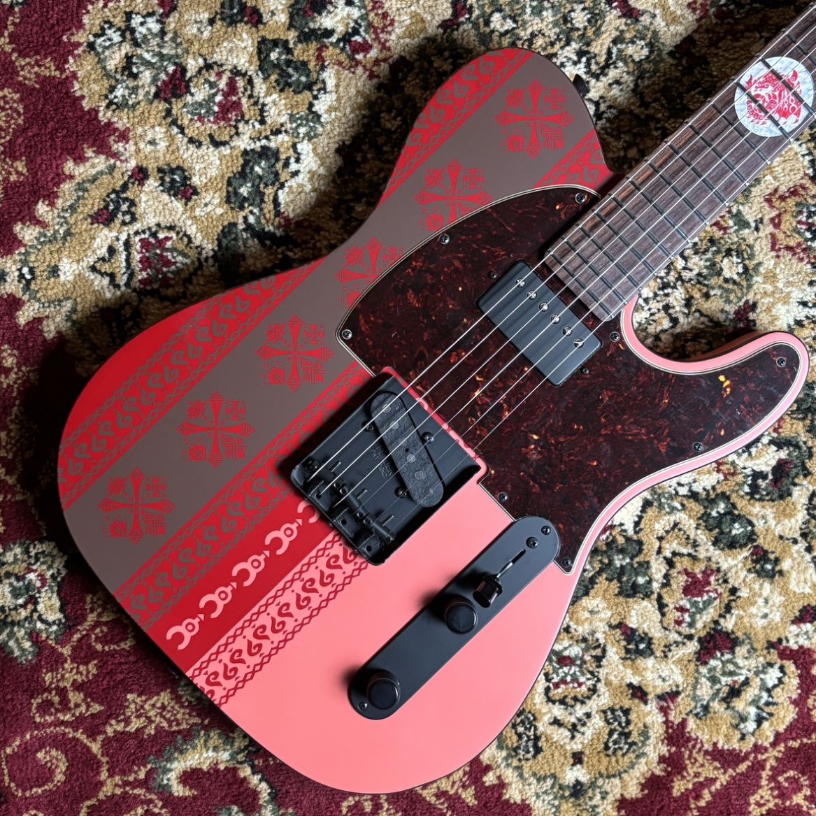 FenderMonster Hunter Rathalos Telecaster Rosewood Fingerboard Rathalos Red