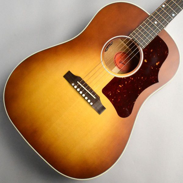 Gibson：J-45 Faded 50s Sunburst<br />
展示ラインナップ変更の為の特別ご案内価格<br />
通常価格￥318,000(税込)<br />
↓<br />
特別価格¥286,200(税込)