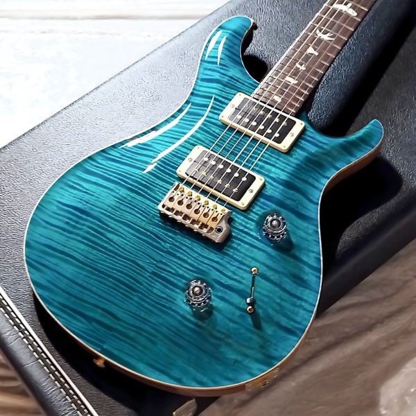 PRS：Custom 24 10Top カスタムカラー(塗装リフィニッシュ) Pattern Regular<br />
中古の使用感は多少あるものの、プレイコンディション良好<br />
販売価格￥798,000(税込)