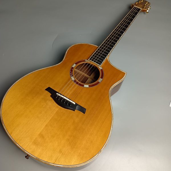 tupli：fifie カスタムオーダー<br />
1本限りお求め安くなっております<br />
通常￥471,460(税込)→￥ 368,000 (税込)