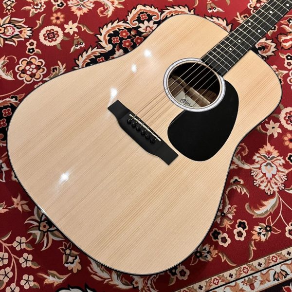 Martin：D-12E KOA<br />
オール単板かつコスパを叶えたロード・シリーズ！長期展示品につき特別価格<br />
通常価格￥242,000(税込）→￥193,600（税込）