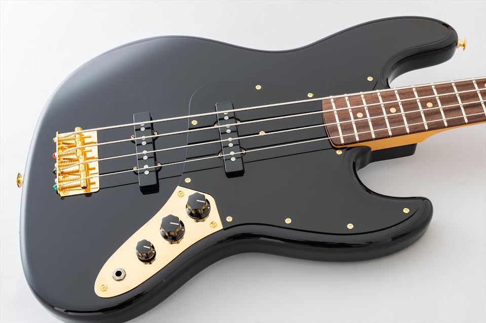 Black SmokerMade in Japan Junior Collection Jazz Bass