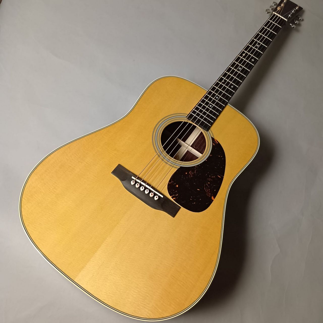 Martin【選定品】D-28【シリアルNo.3025528】