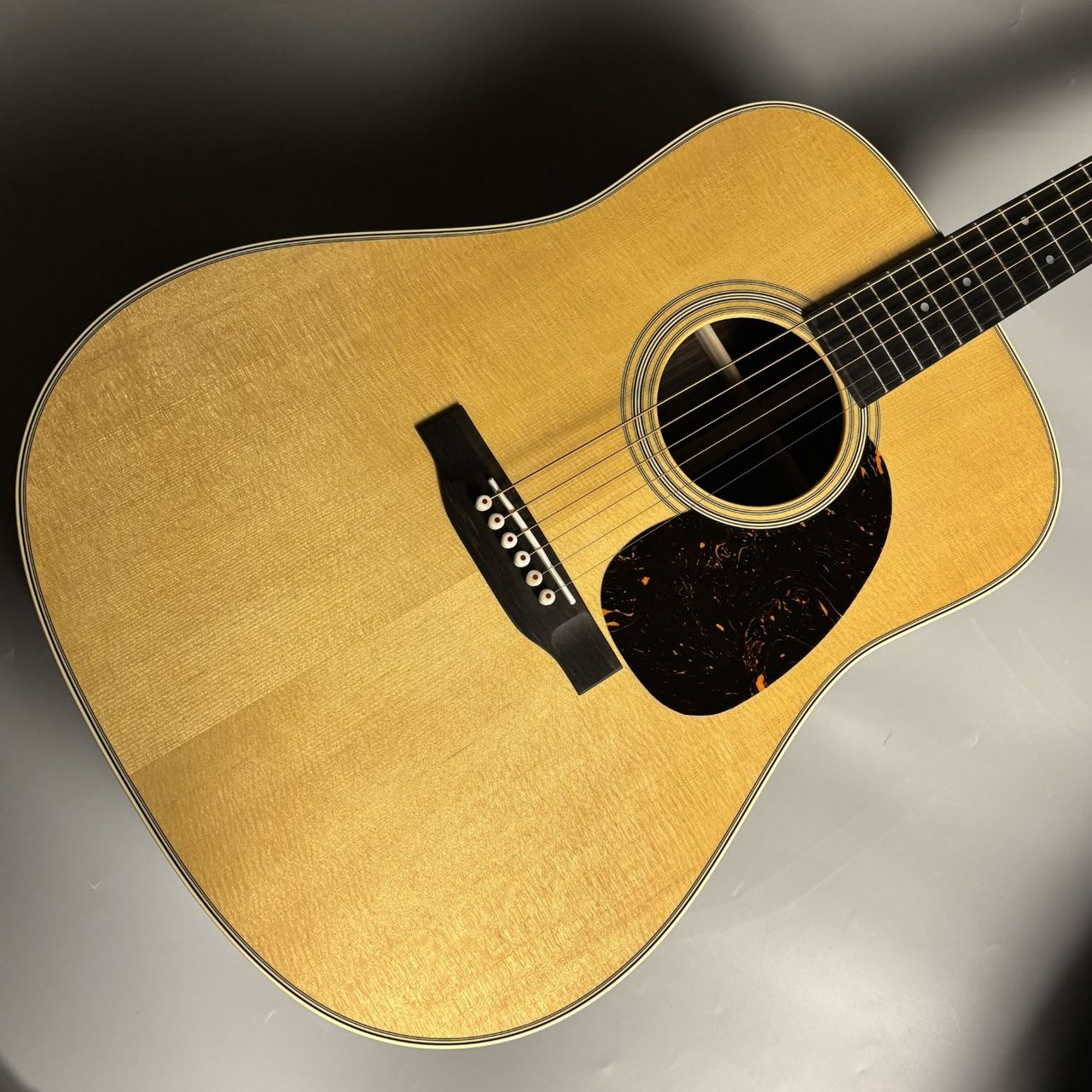 Martin【選定品】D-28【シリアルNo.3025528】
