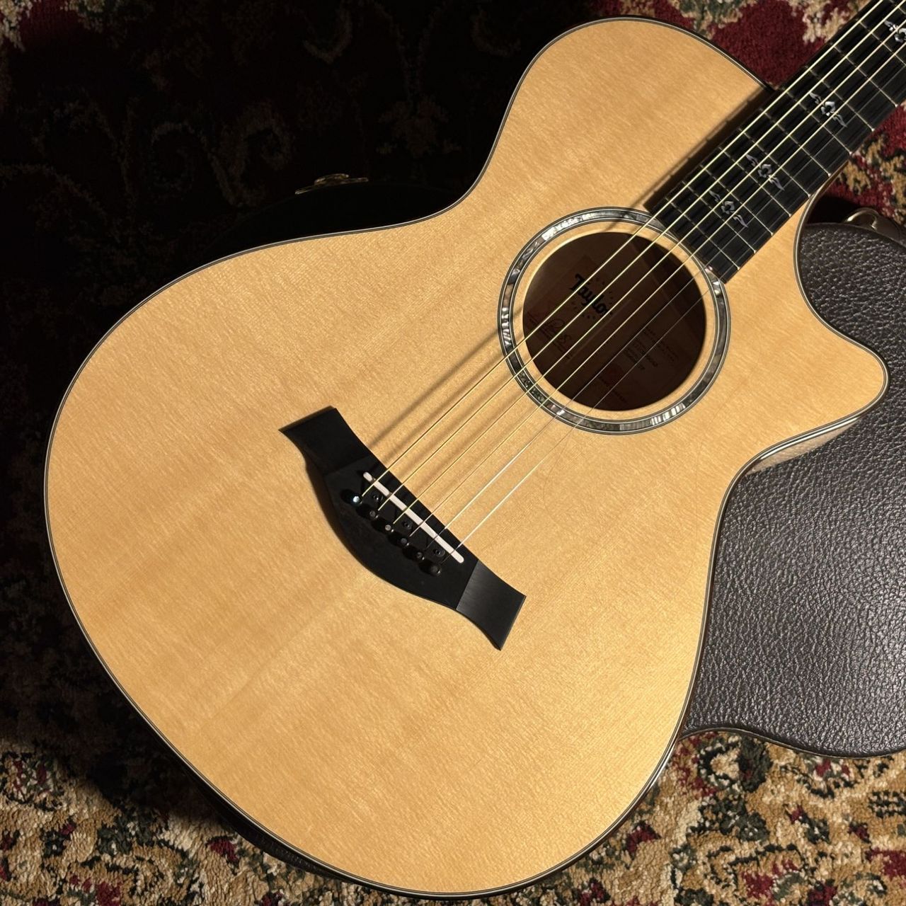 TaylorCustom Gcce12 Englemann Spruce/Flame Maple