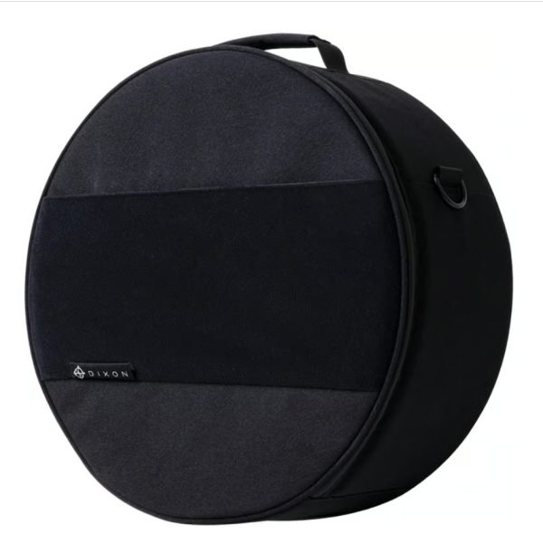 DIXON/PCB-DS<br />
ナイロン製。ストラップ付き<br />
サイズ：6.5" x 14"のスネアドラムに対応<br />
販売価格：¥11,700
