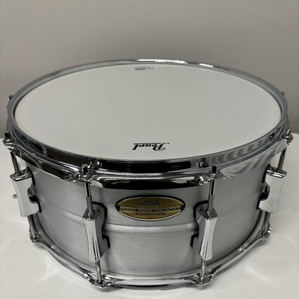 Pearl/PSC1465A<br />
シェル：アルミ<br />
サイズ：14"×6.5"<br />
販売価格：¥43,560