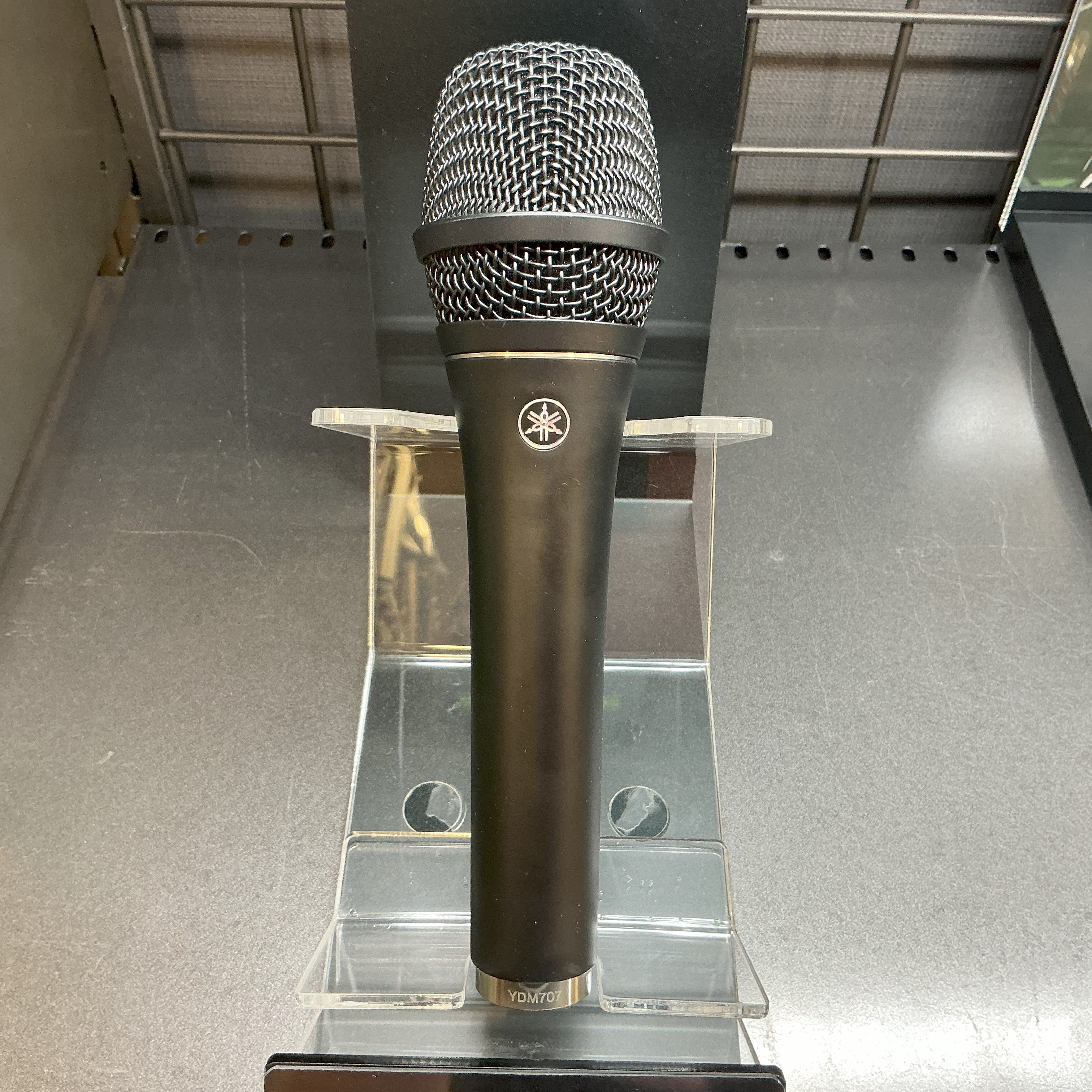 YAMAHAYDM707 B