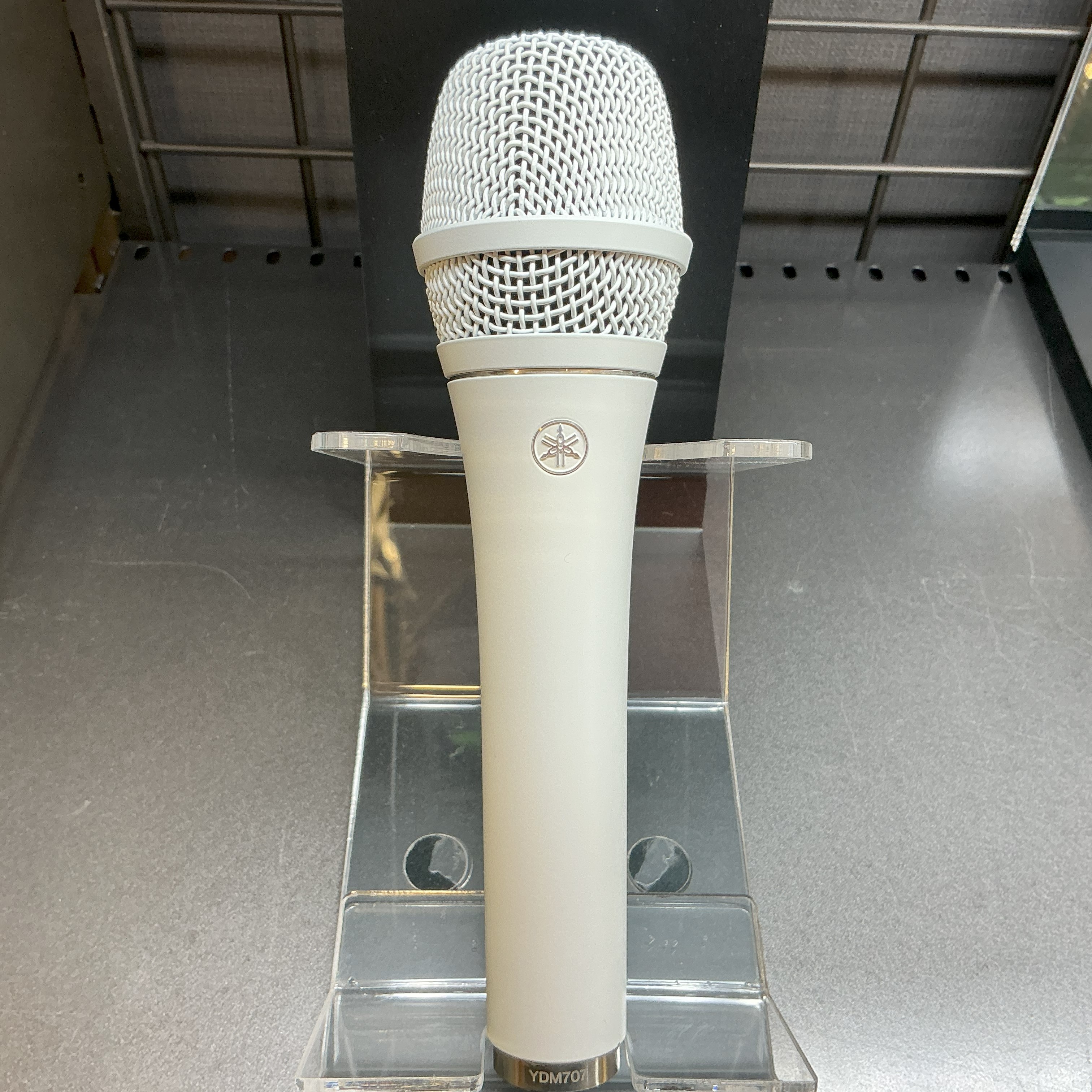 YAMAHAYDM707 W