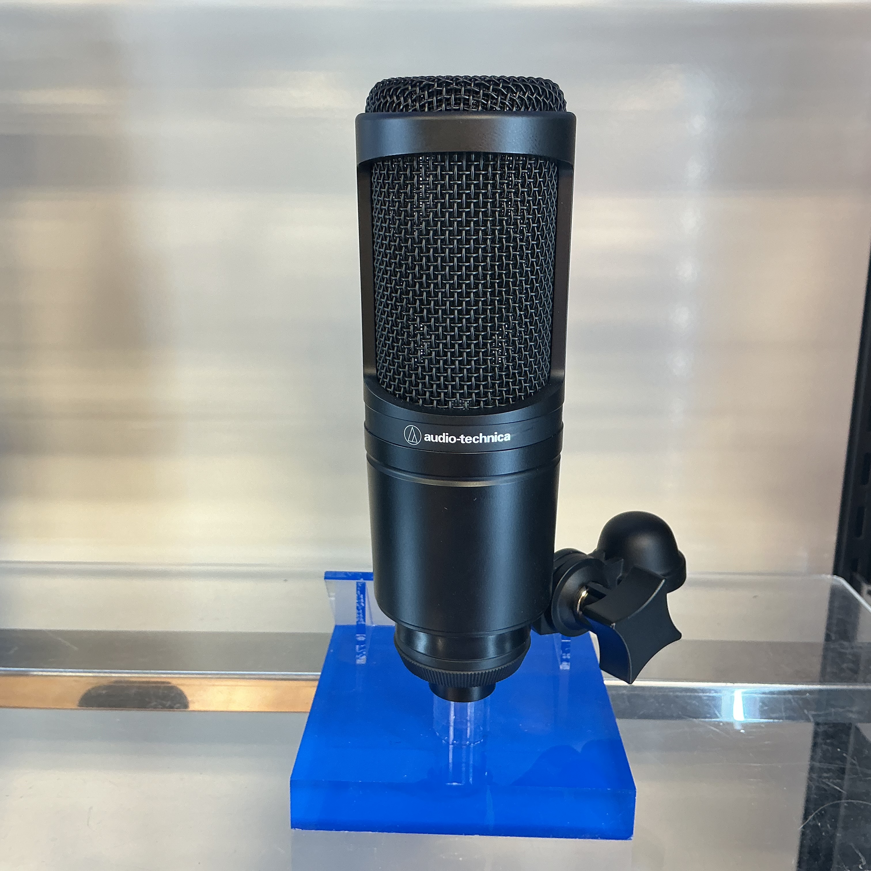 audio-technicaAT2020