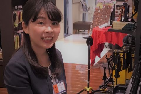 スタッフ写真 ピアノインストラクター 中