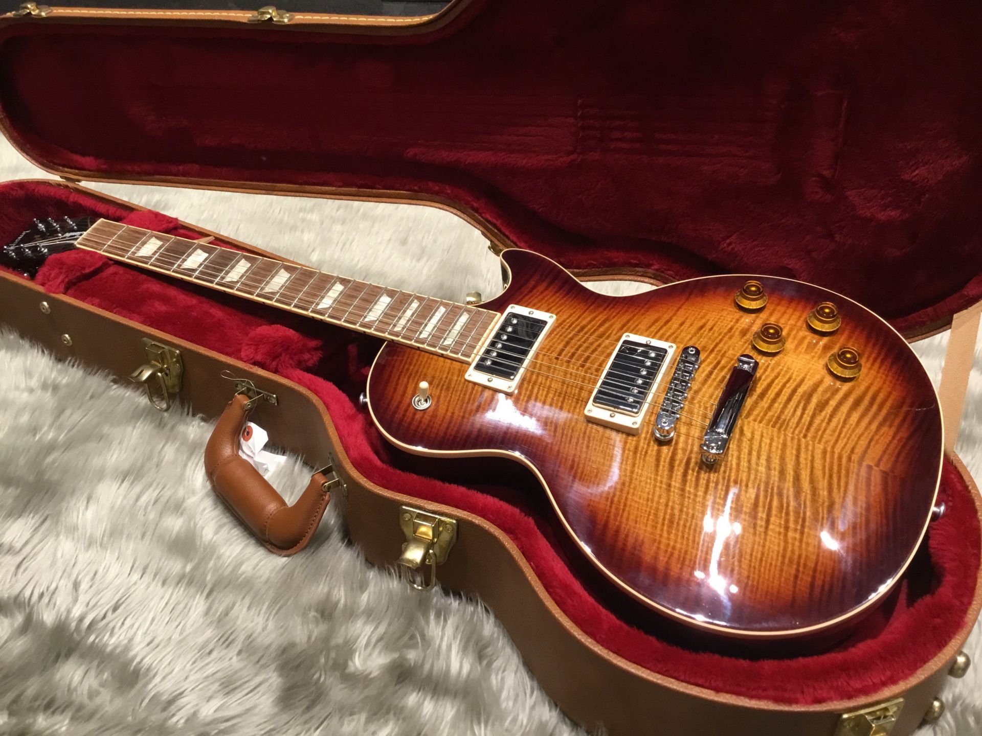 入荷情報】Gibson – LP Standard 2017｜島村楽器 イオンモールりんくう ...