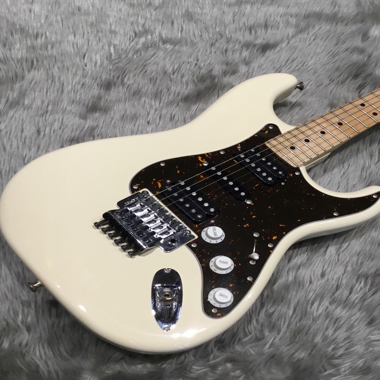 *Fender Japan 今なお根強い人気の「Fender Japan」。]]当時、唯一「Fender」の名を冠することができた国産ギターでした。]]現在は「Fender Japan」ブランド自体は無くなり、Fender自身が国産の製造ラインを持って流通させています。]]当時の安定した作りによる信 […]