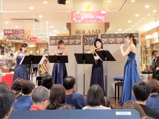 【管楽器フェスタ】フルートアンサンブルコンサート inららぽーと甲子園店