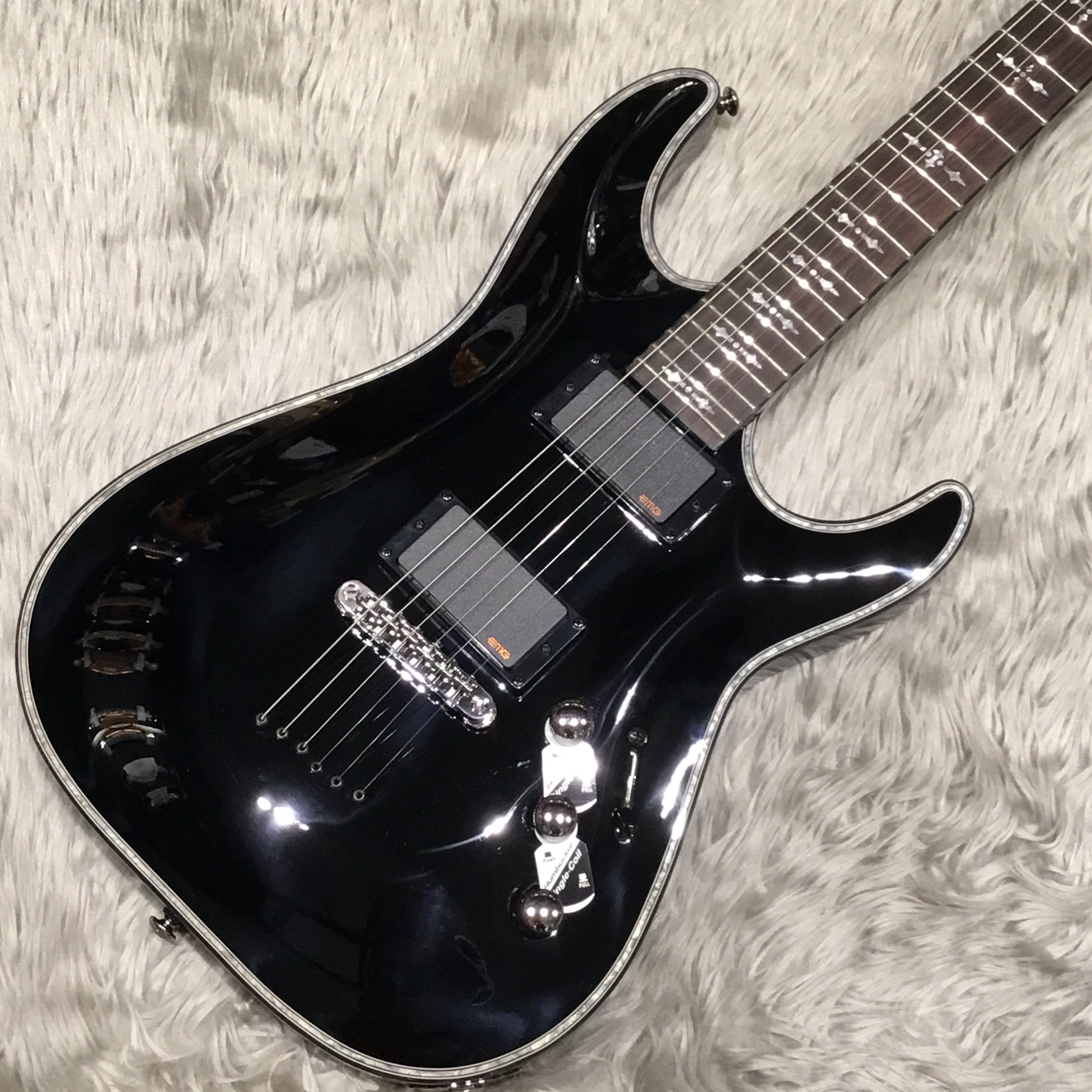 *SCHECTER **AD-C1-HR / Hellraiser [https://www.digimart.net/cat01/shop5184/DS06481657/::title=] ↑画像をクリックでデジマート商品ページへ 本国U.S.A.でも大人気のSCHCTERダイアモンドシリーズ！！ […]