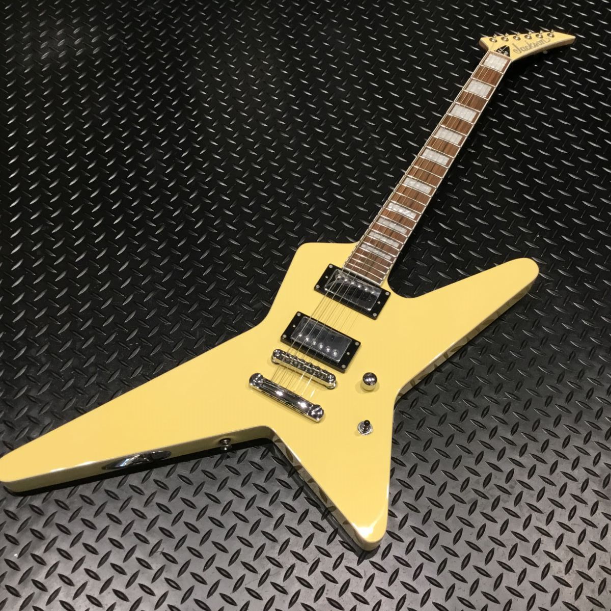 JacksonPro Series Signature / GUS G. STAR