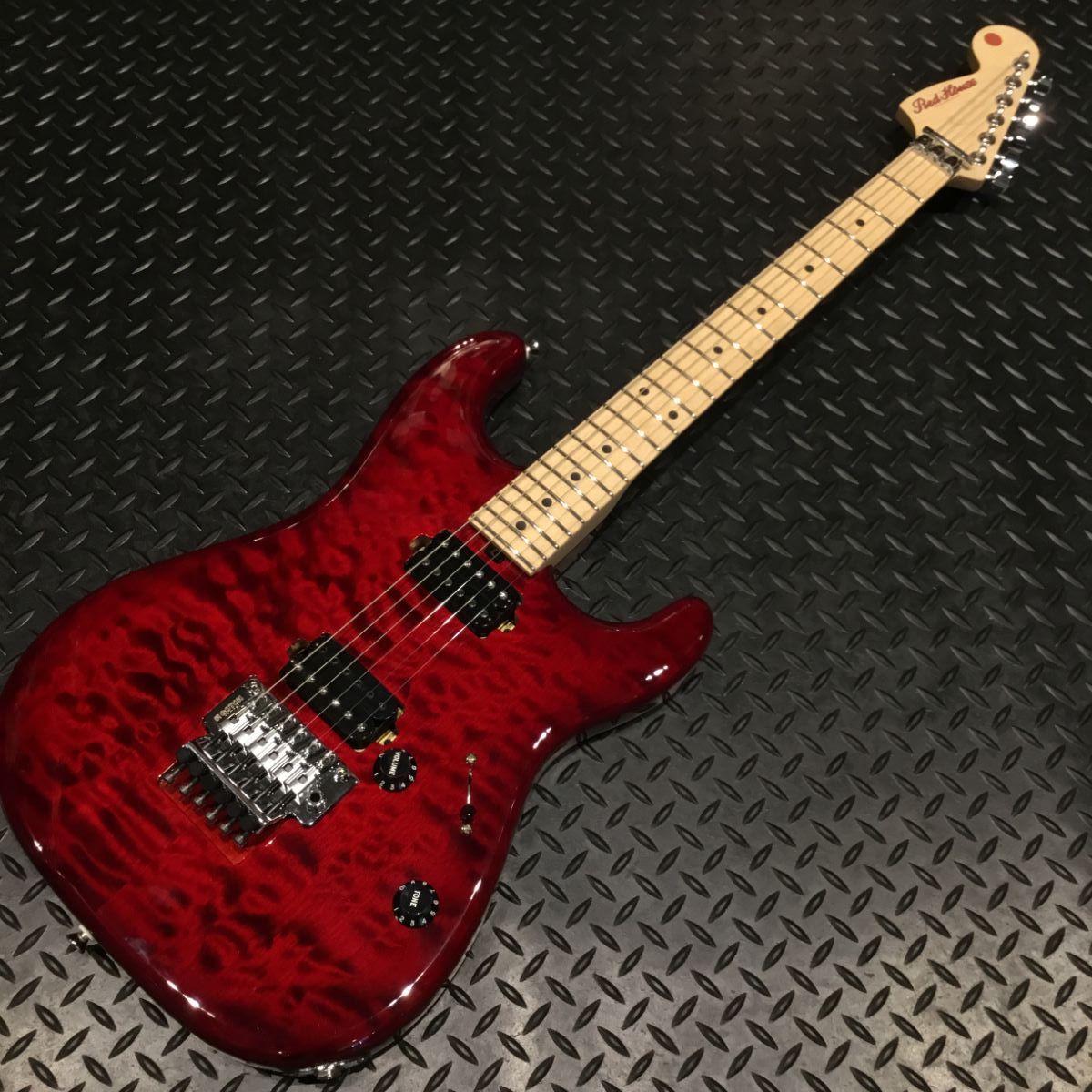 Red house GuitarsKelly SIMONZ 超絶 Sheer Red Ogre