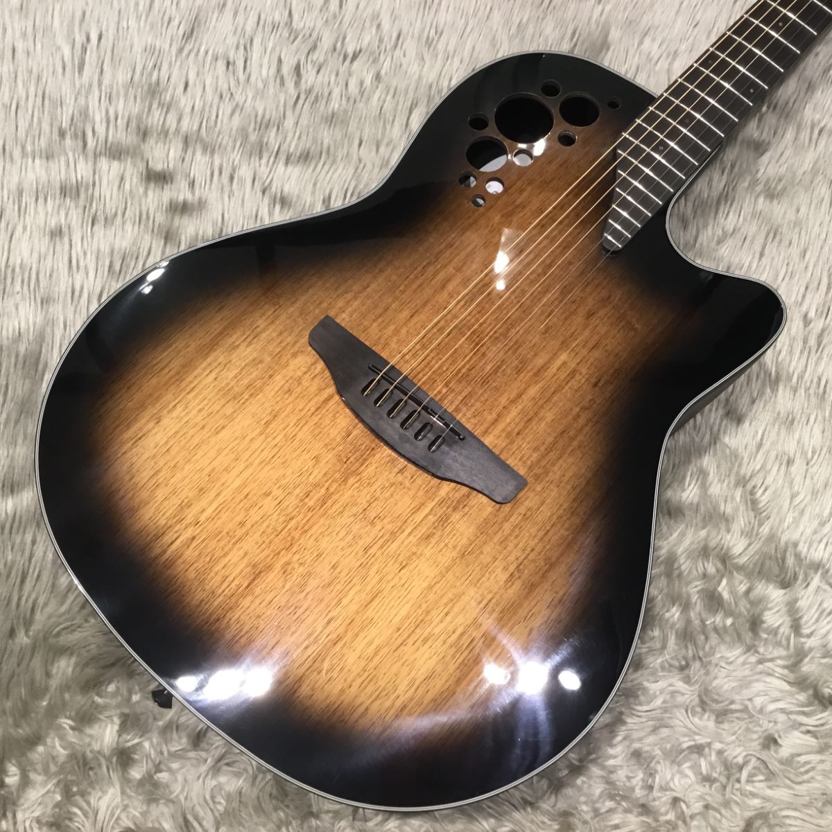 Ovation CelebrityCE44PーABLKW