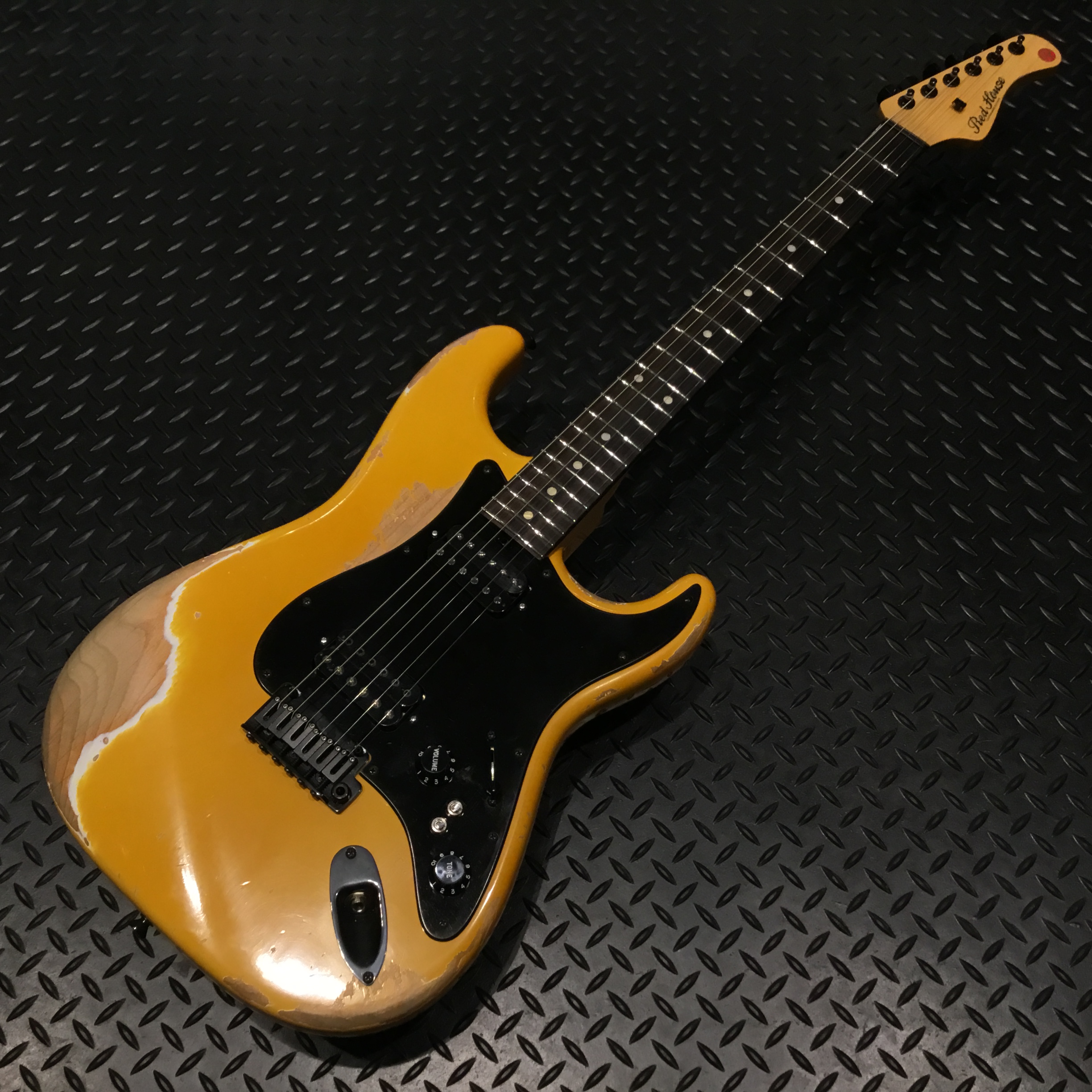 Red House GuitarsGeneral S/HH H.Aged