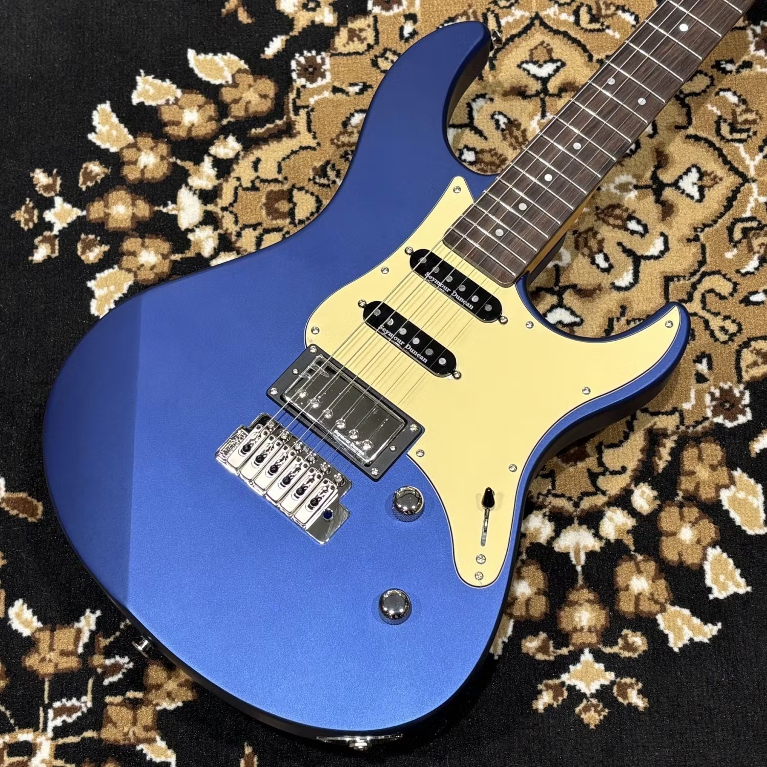 YamahaPACIFICA612VII X