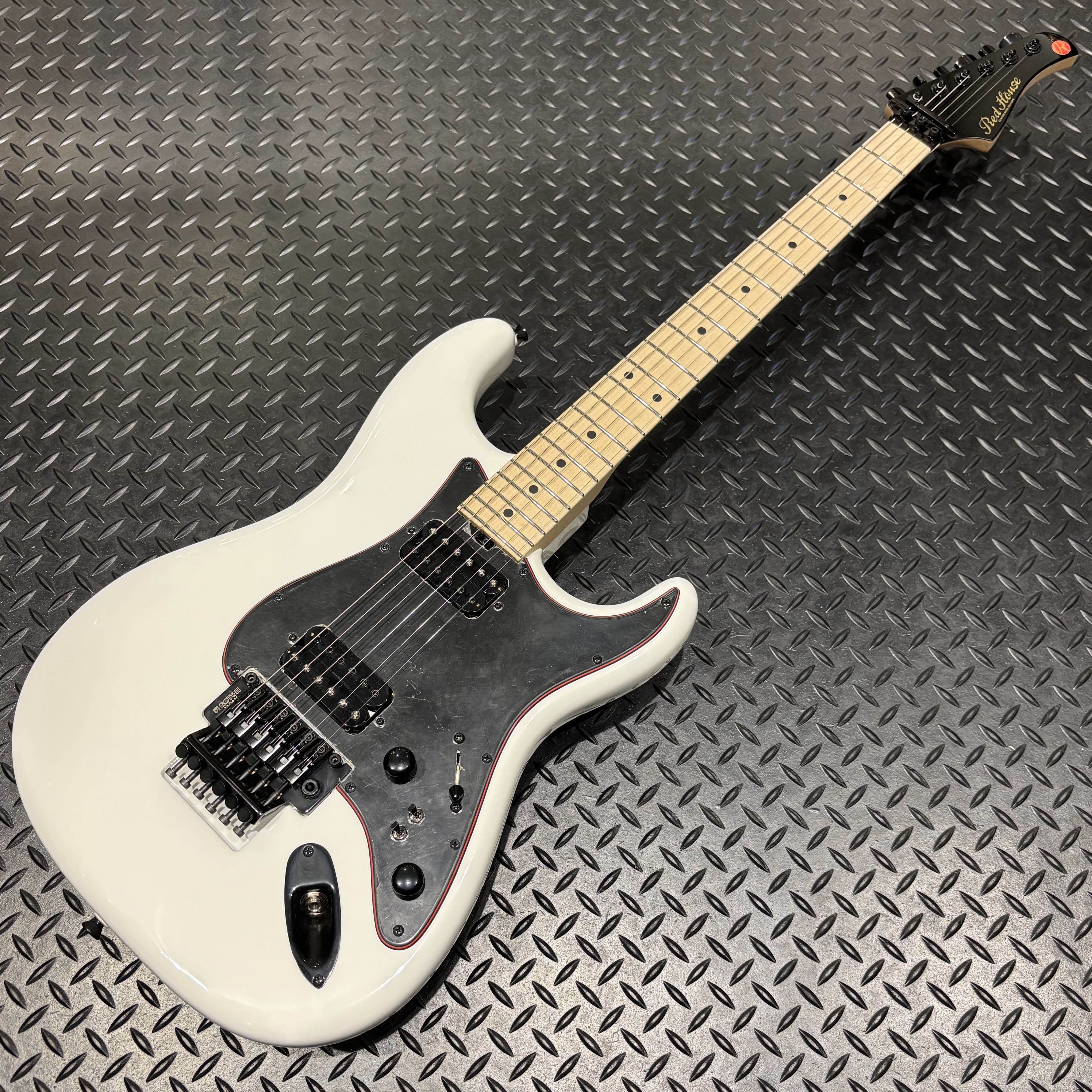 Red House GuitarsGeneral S/HH FRT