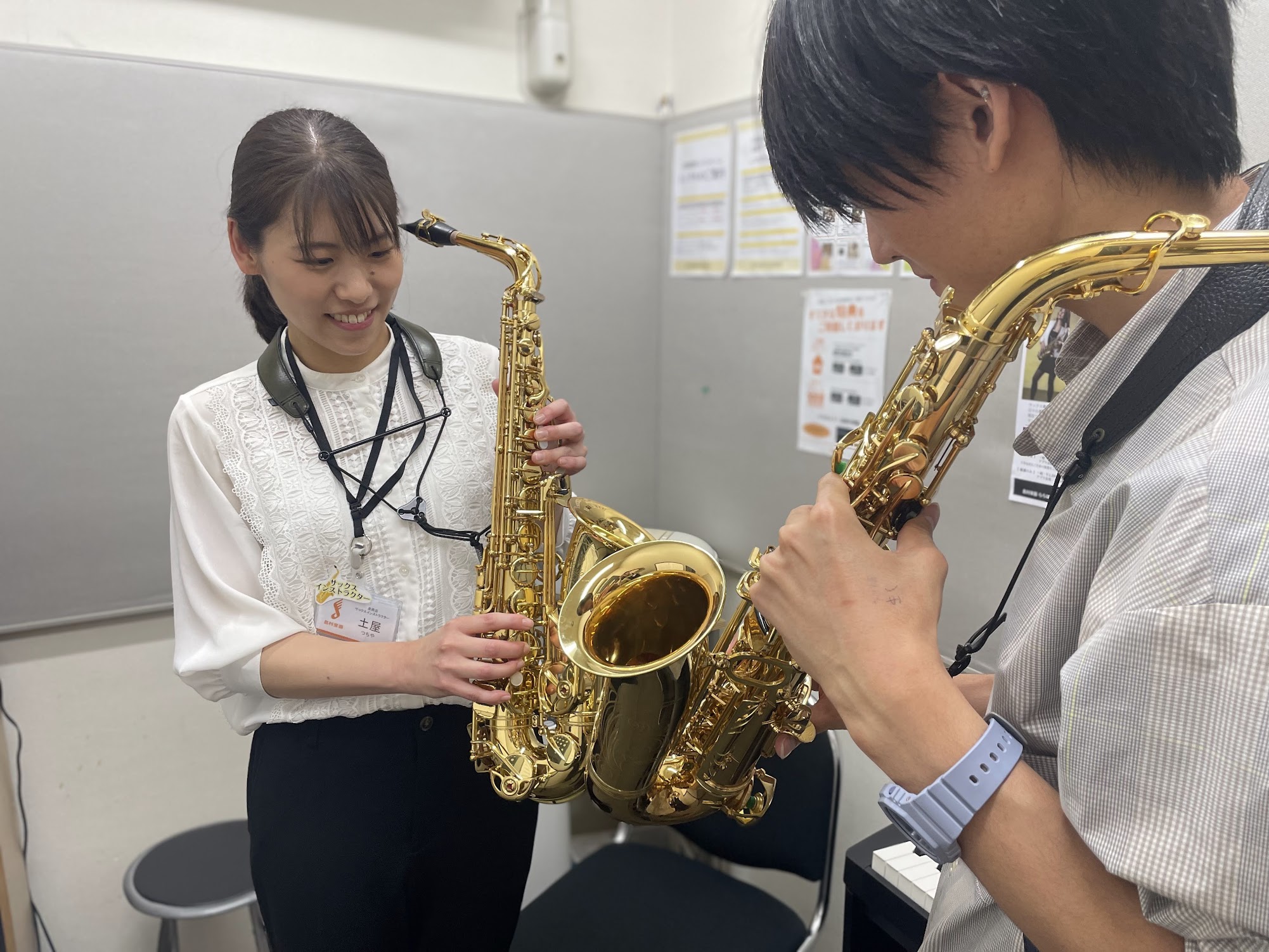 CONTENTS大人の新たな趣味としてサックスを始めてみませんか？サックス初心者の方がほとんどです！大人のための予約制レッスン「サックスサロン」の特徴サックス体験会開催中！イベント詳細体験会の流れ担当インストラクターレッスン料金予約・お問い合わせ音楽を始めよう！『春のご入会キャンペーン』実施中お問い […]