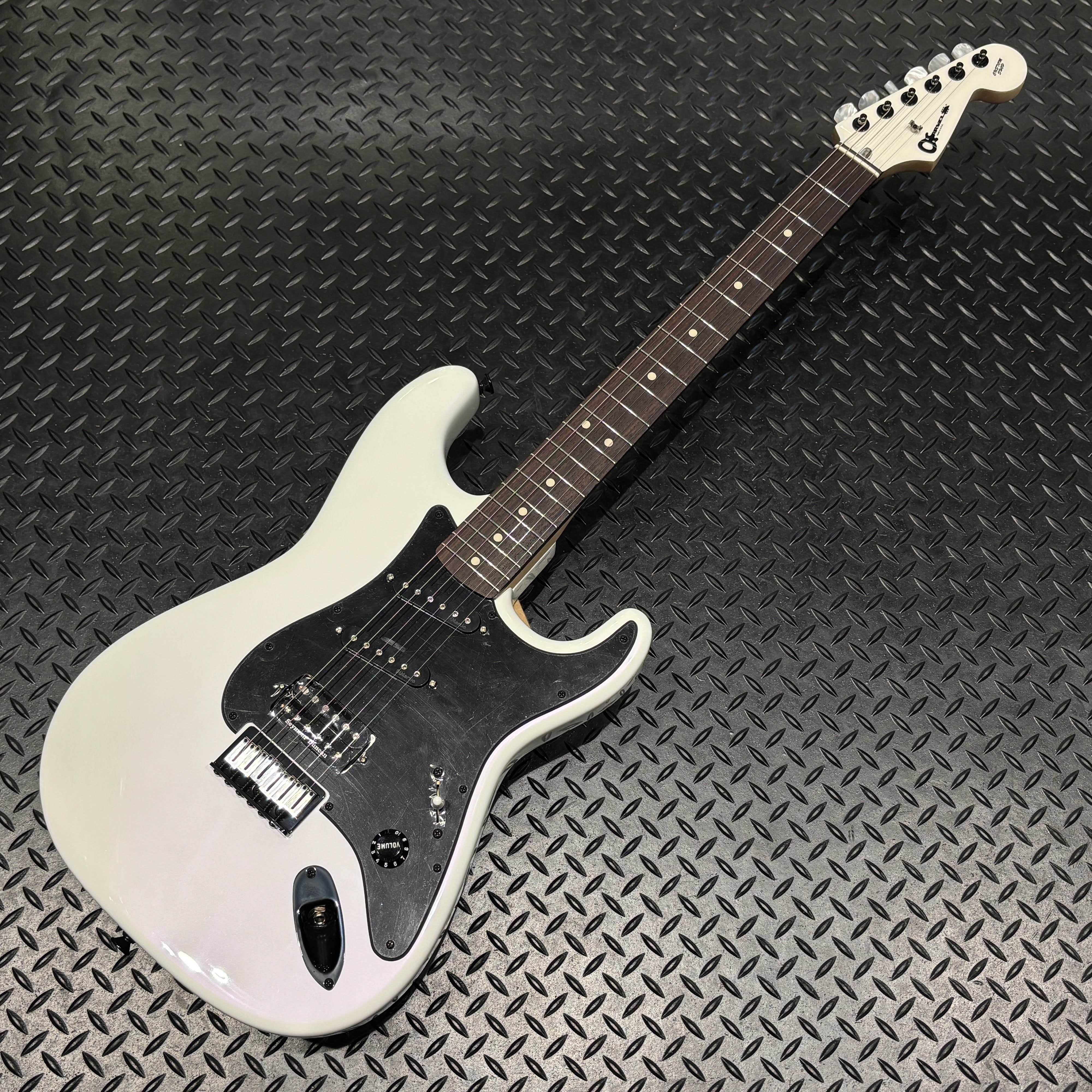 CharvelJake E Lee USA Signature