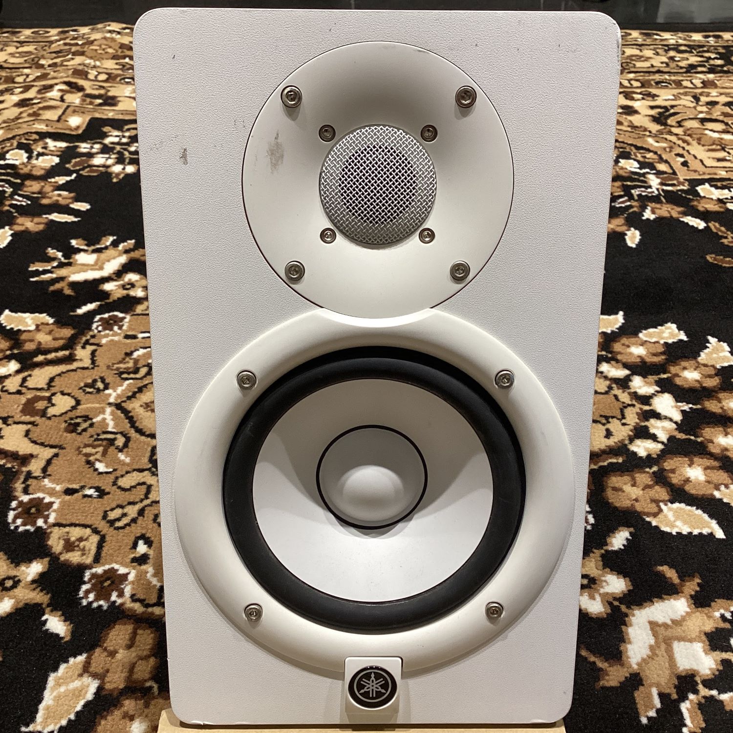 YamahaHS5W